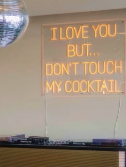 Bungalow 8 lounge
